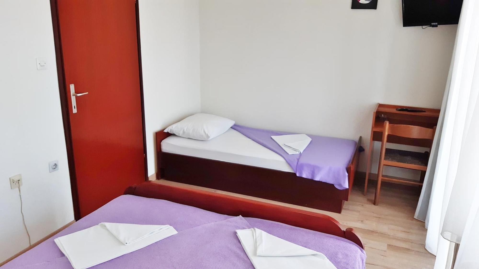Pansion Klaudija Bed & Breakfast Crikvenica Room photo